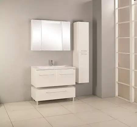 aquaton_Madrid_100_white2